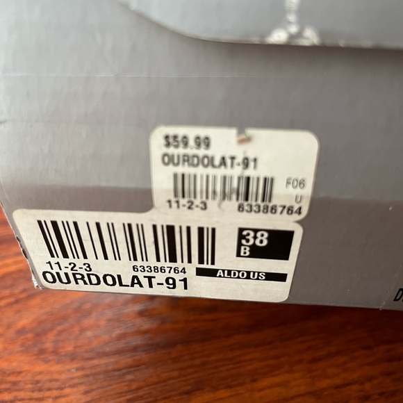 Aldo pointy brown with beads - Picture 5 of 8